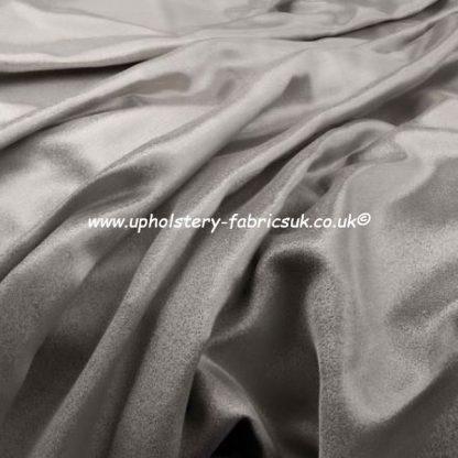 Warwick Fabric RENARD CLOUD
